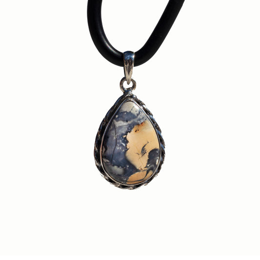 Maligano Jasper 37 Pendant